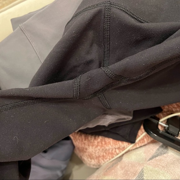 LULULEMON Wunder Under Crop - Picture 9 of 11